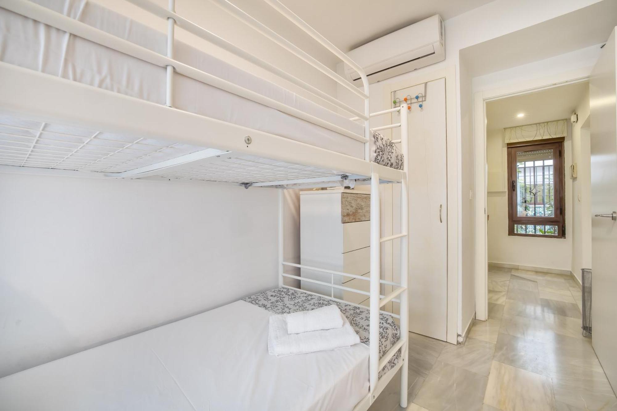 Encanto En La Juderia: Apartamento Con Patio กอร์โดบา ภายนอก รูปภาพ