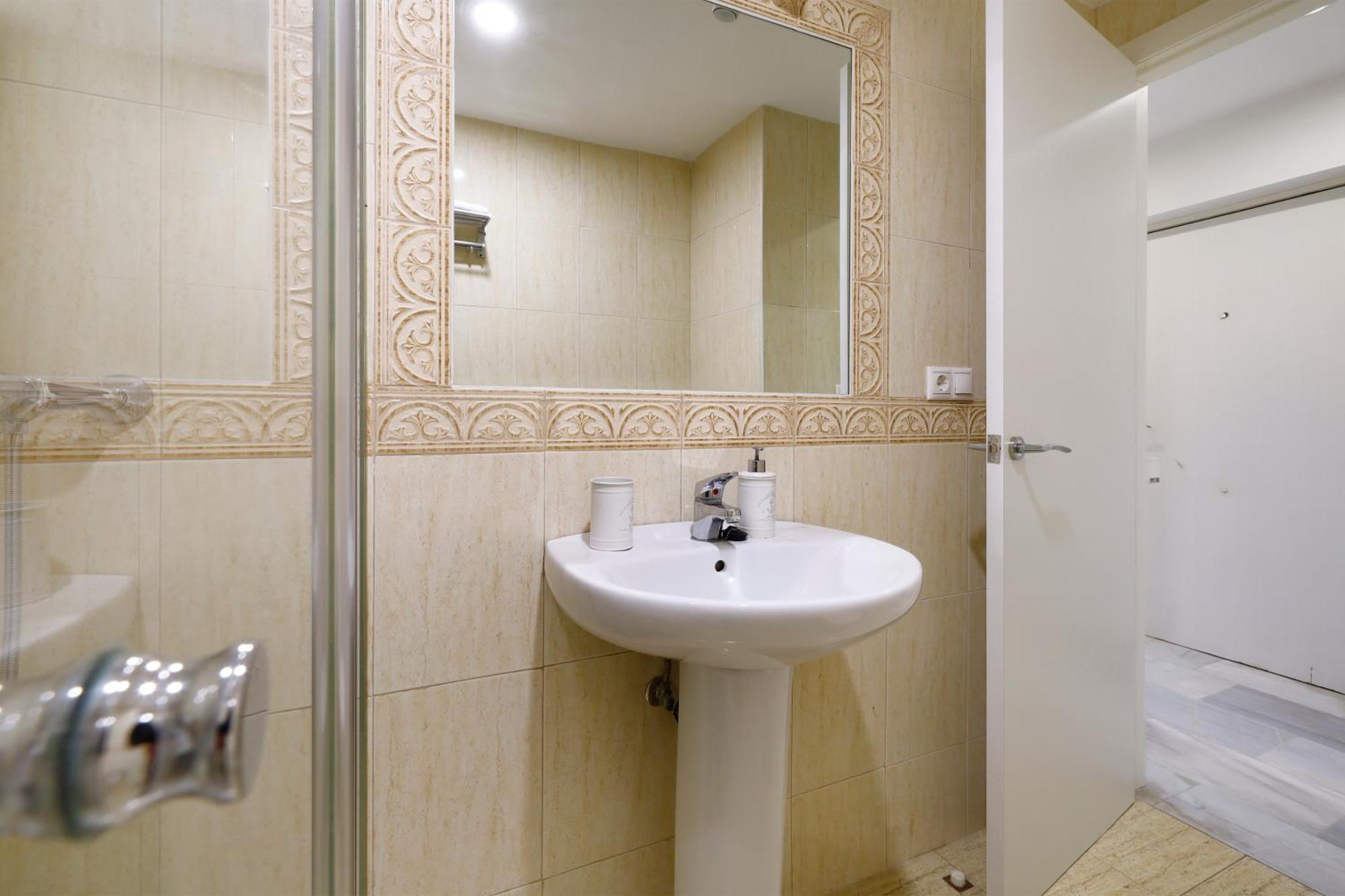 Encanto En La Juderia: Apartamento Con Patio กอร์โดบา ภายนอก รูปภาพ