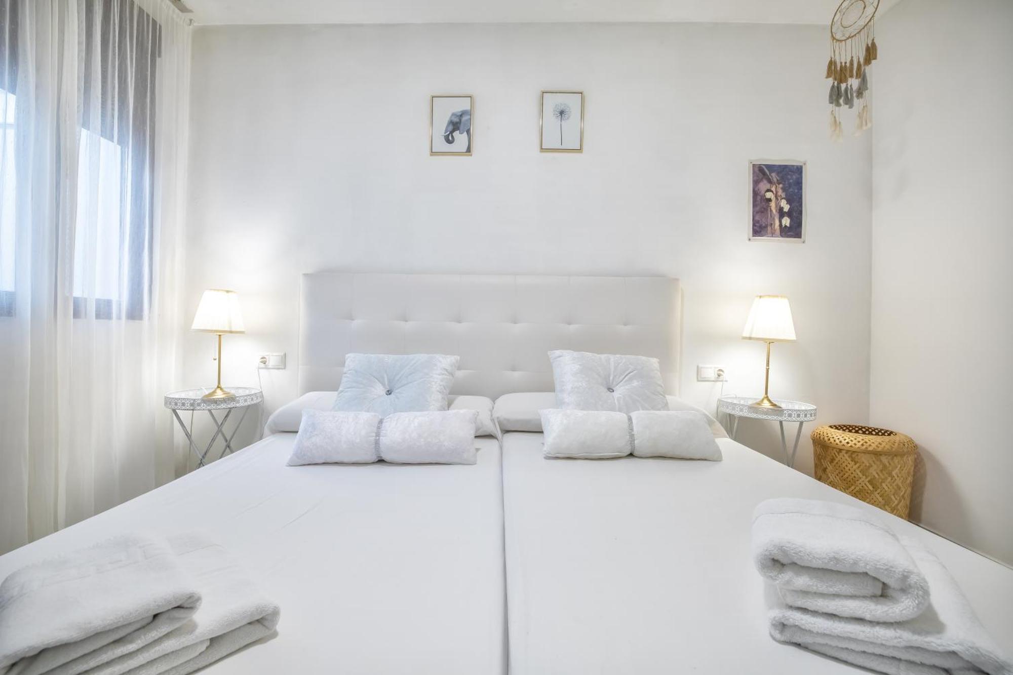 Encanto En La Juderia: Apartamento Con Patio กอร์โดบา ภายนอก รูปภาพ