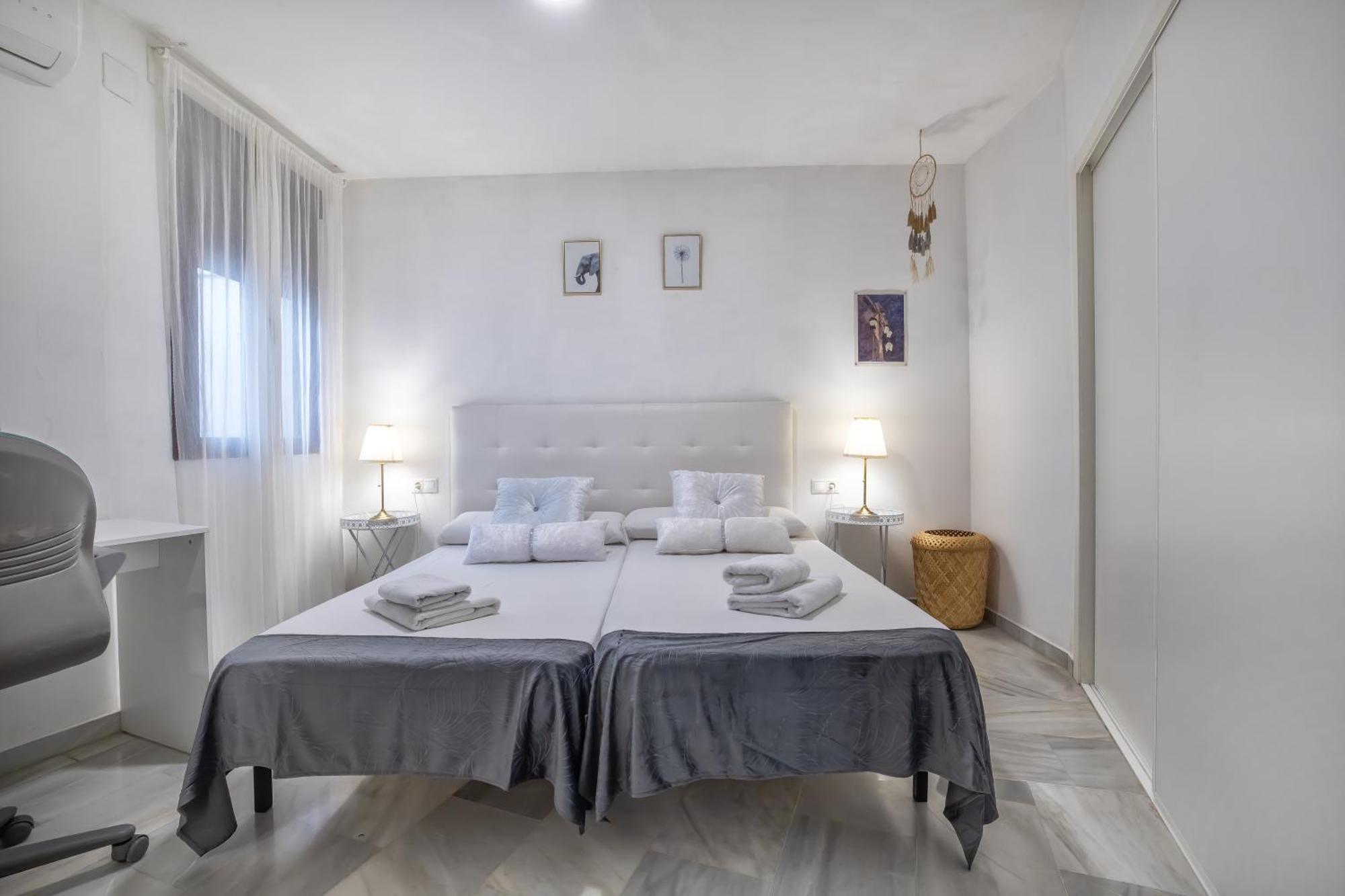 Encanto En La Juderia: Apartamento Con Patio กอร์โดบา ภายนอก รูปภาพ